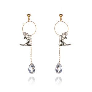 ERCL-BML-20 Feline Attractions Clip On Earrings - Silver Cat